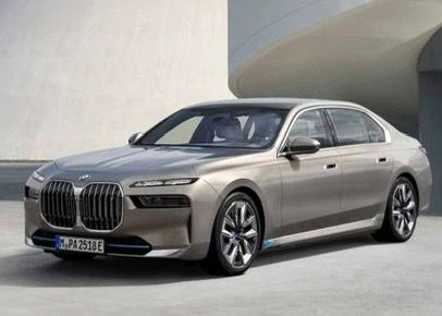 BMW 7-Series 735i 2024